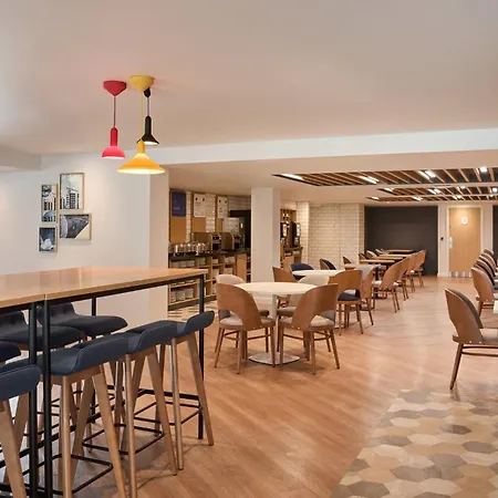 Holiday Inn Express London Limehouse By Ihg-3