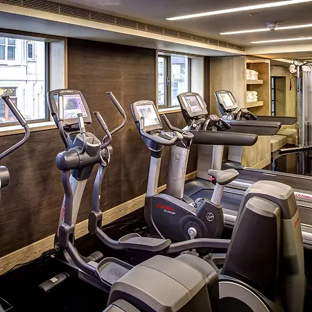 The Hari London-3