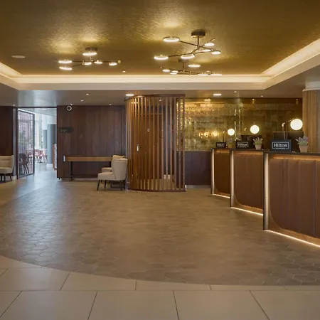 Doubletree By Hilton London Excel-3
