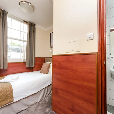 Wardonia Hotel Kings Cross-2