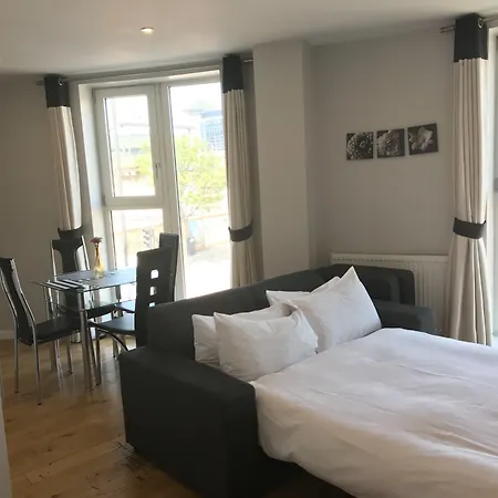 Lr London Apartments - Battersea Park-2