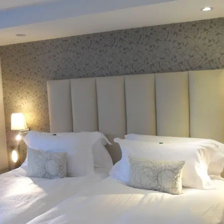 The Pillar Hotel-2