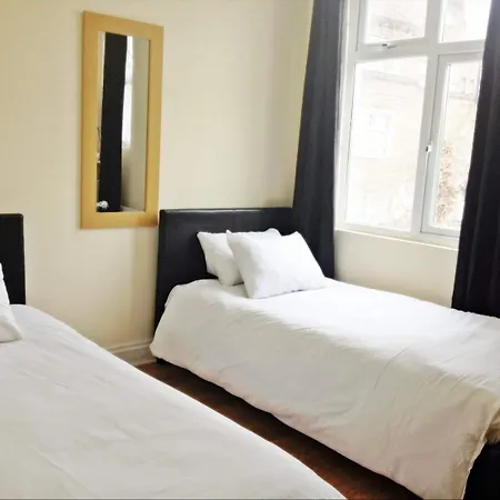 City View Hotel - Roman Road Market-2