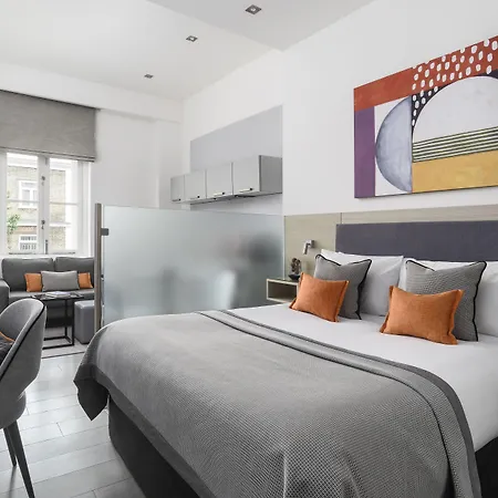 Templeton Place By Supercity Aparthotels-3