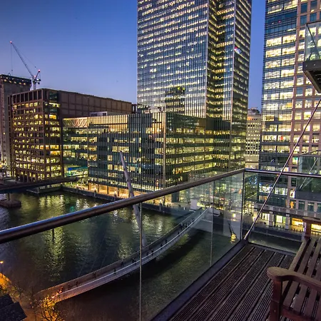 Canary Wharf - Corporate River View Apartments-2