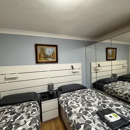 Kensal Lodge Guest House-3