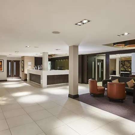 Doubletree By Hilton London Ealing-3
