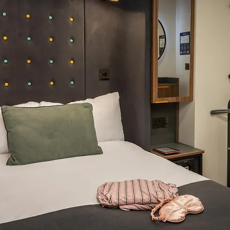 Point A Hotel London Paddington-2