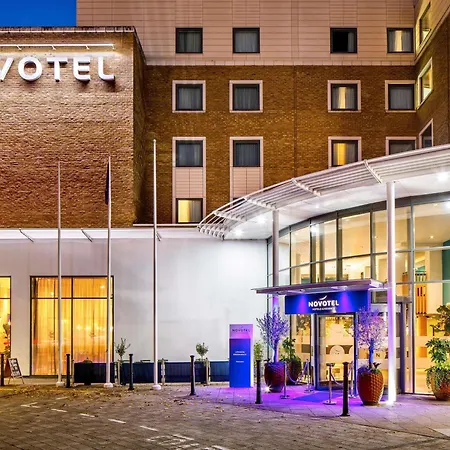 Novotel London Greenwich-2