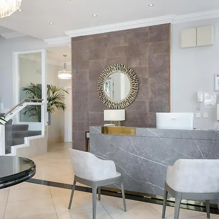 Chilworth Court-3