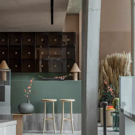 Buckle Street Studios By Locke, Aldgate-3