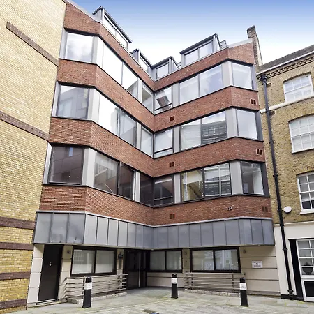 Red Lion Court By City2Stay-2