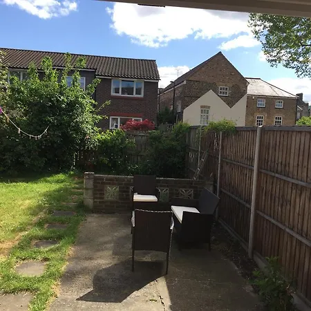 Deptfort House - 7 Minutes To London Bridge Station-3