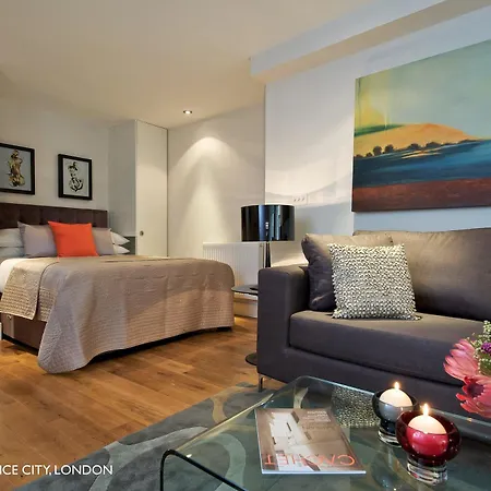 Fraser Residence City-2