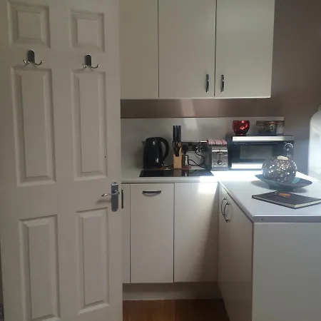 Studio Apartments Camden Town-2