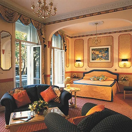 John Howard Hotel-3