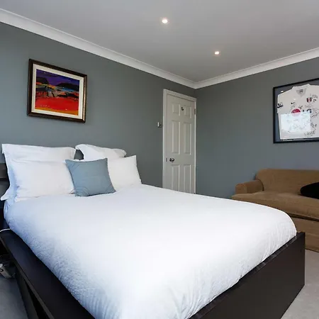 Veeve - Ellerby Parkside-2
