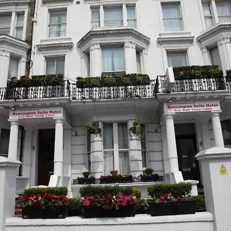 Kensington Suite Hotel-3