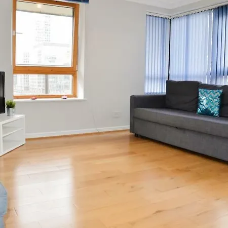 Oyo Home 140 Meridian Place-2