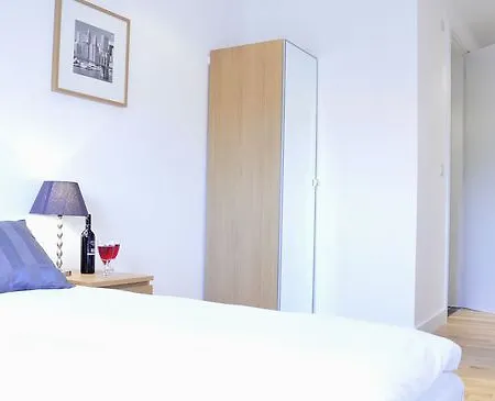 Whitechapel Central Apartments-3