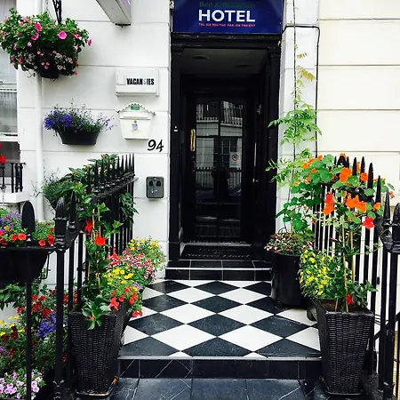 Surtees Hotel-3