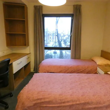 Newington Court-2
