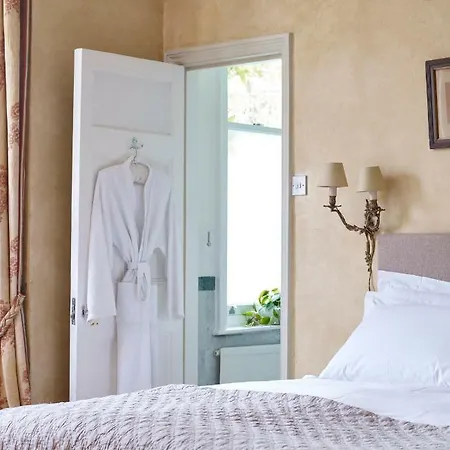 Mountview Guesthouse Crouch End-2