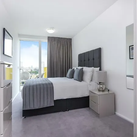 Millharbour Residences-3