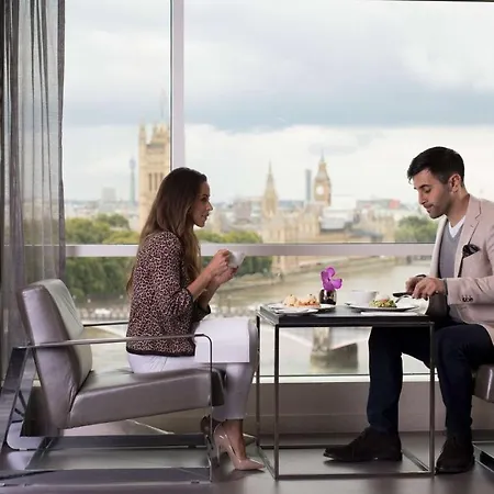 Plaza on the River Club&Residencia-2