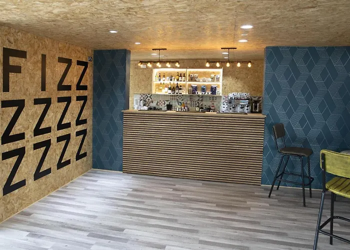 Hotel Snoozebox Olympic Park Londyn