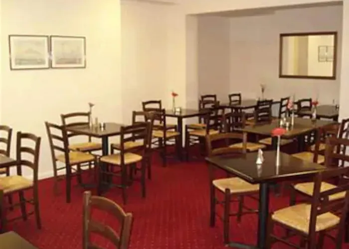 Boutique Palace Court Hotel London
