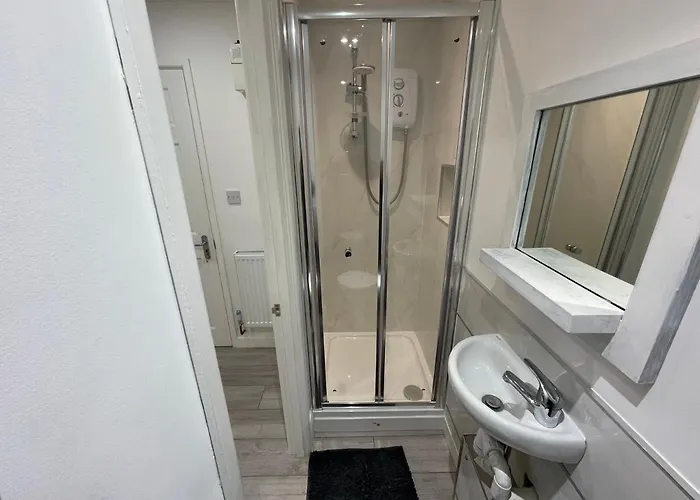 Guest Room-Studio, Woolwich London