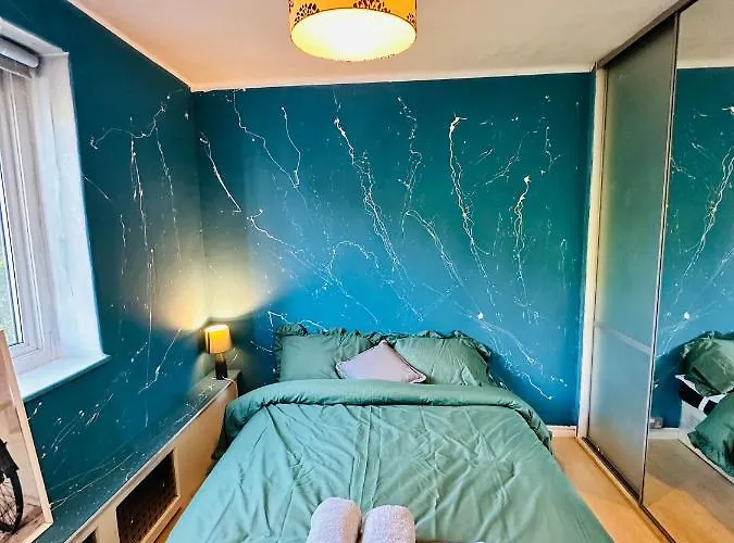 Cozy Guest House London