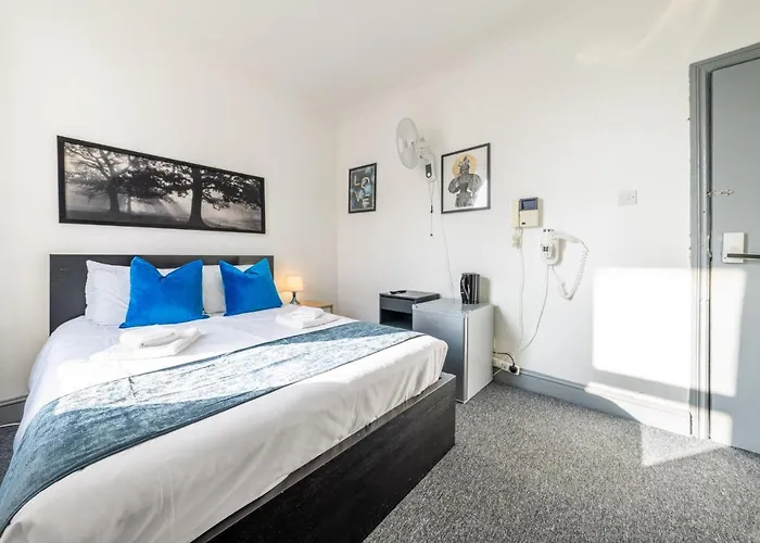 The Buross - Aldgate Aparthotel London