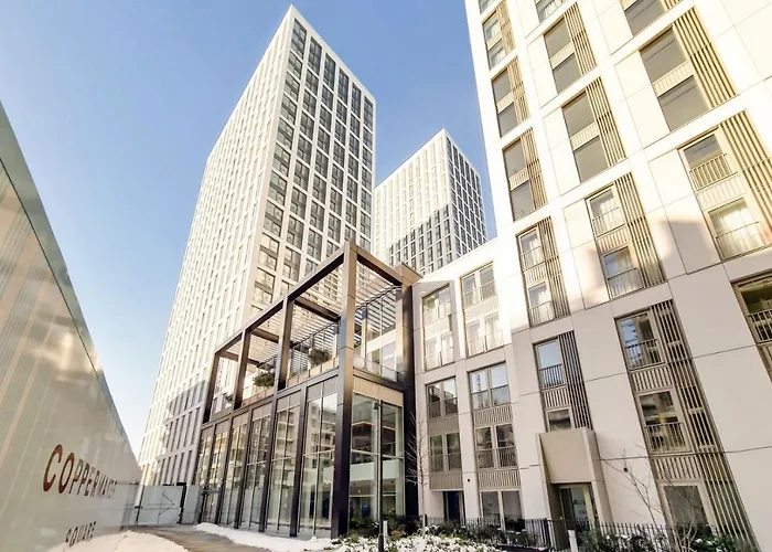 Coppermaker Square In Stratford Aparthotel London