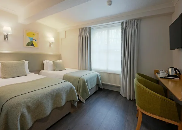 Harlingford Hotel London
