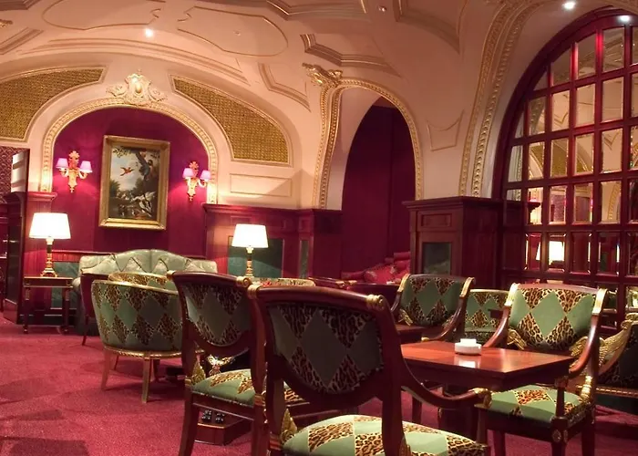 Boutique Bentley London Hotel