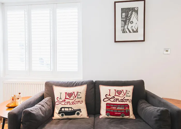 Pass The Keys - Modern & Stylish Garden Home In Islington Londen