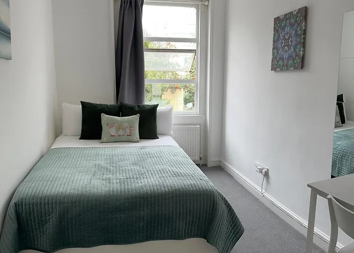 Lord Merit Guest House King'S Cross Grays Inn Road London