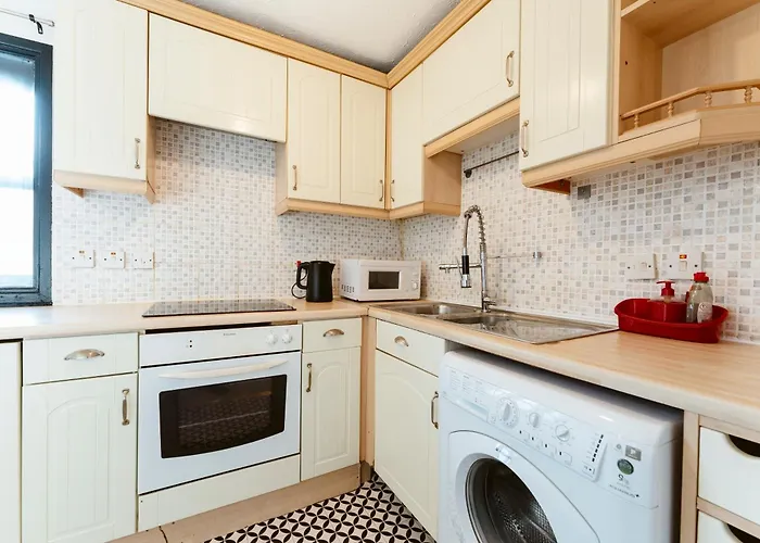 Manor Park Double Rooms London