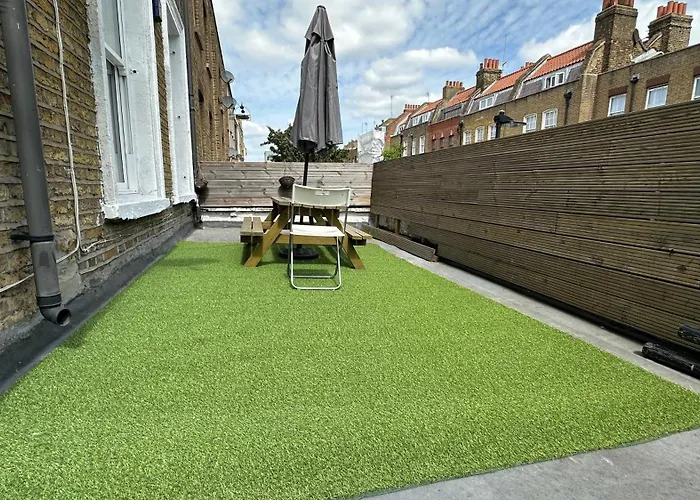 City Lodge Shadwell Londyn