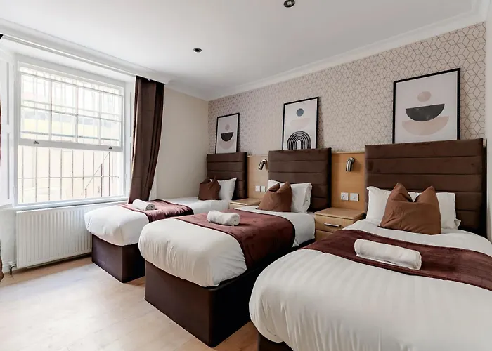 Mina Hotel London