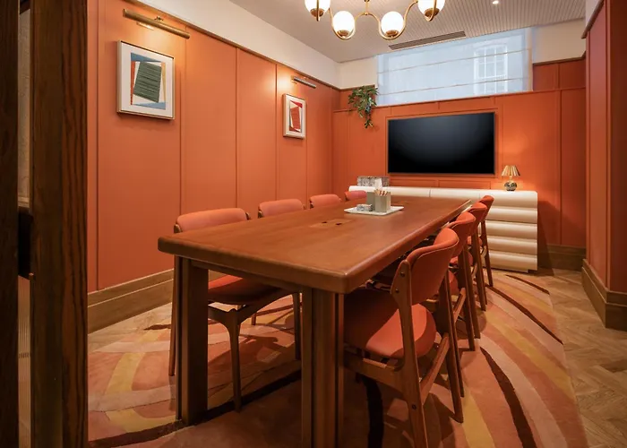 The July - London Victoria Hotel