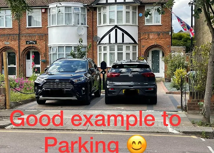 London Family villas