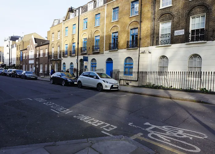 London hotels near Madame Tussauds London