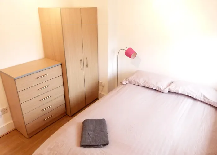Ss Property Hub - Family Apartment In Kensington ロンドン