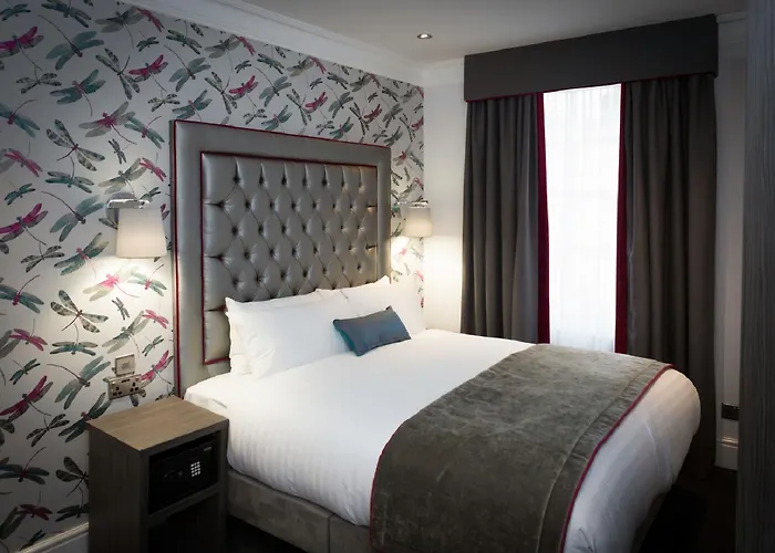 The Eaton Townhouse Hotel London