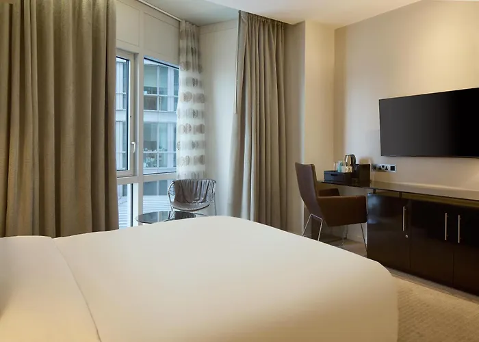 Radisson Blu Hotel, London Canary Wharf East