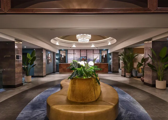 Doubletree By Hilton London - West End Hotel