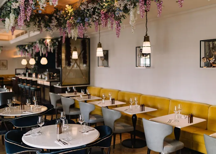 100 Queen'S Gate Hotel London Kensington, Curio Collection By Hilton